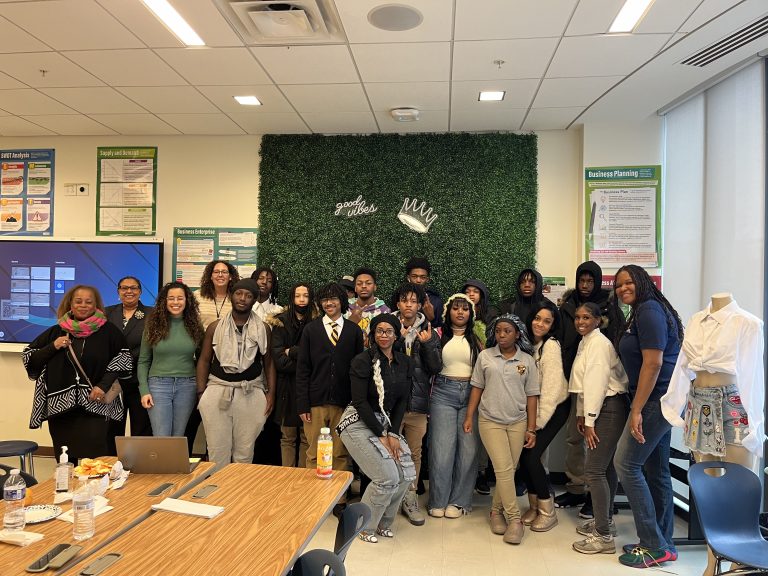 Ballou’s Entrepreneurship Curriculum Builds New Generation of Business Leaders